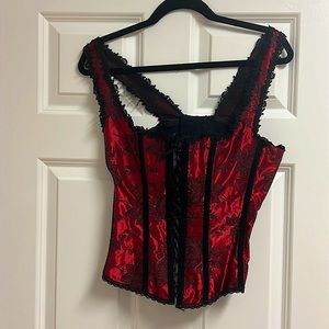 Corset / bustier with matching G-string